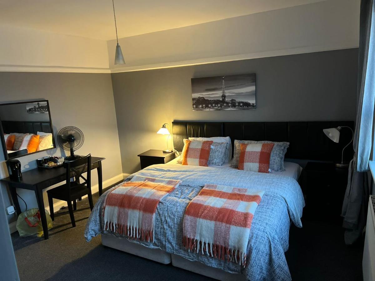 Upton Arms Hotel Pontefract Zewnętrze zdjęcie